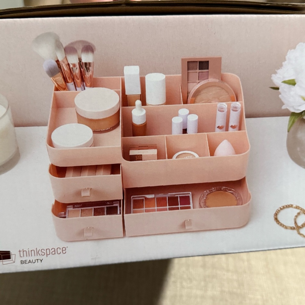 Pink Makeup Organizer